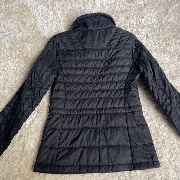 Guess Black Quilted Jacket - Picture 9 of 14